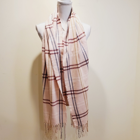 Steeve Madden plaid Fringe  scarf - Picture 2 of 8